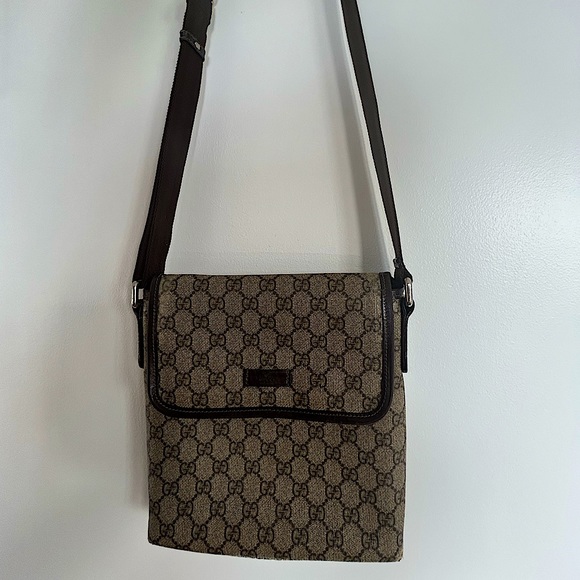 Gucci Crossbody Supreme 223666 - Picture 2 of 13